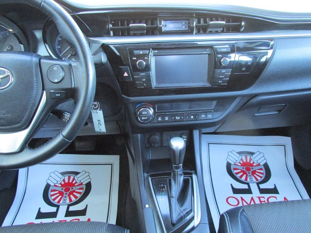 Toyota Corolla  2014