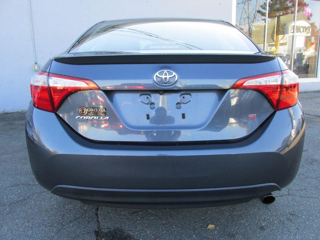 Toyota Corolla  2014