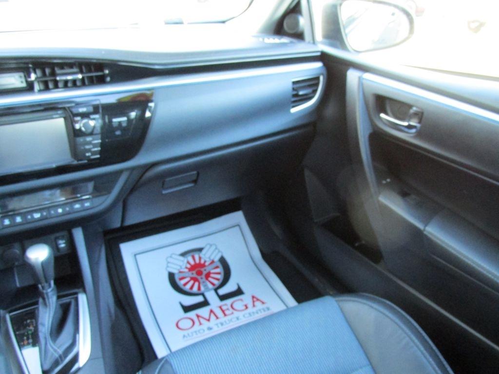 Toyota Corolla  2014