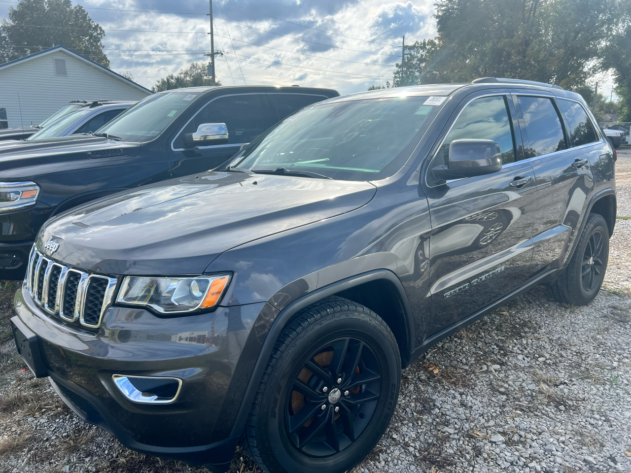 Jeep Grand Cherokee Laredo 4WD 2017