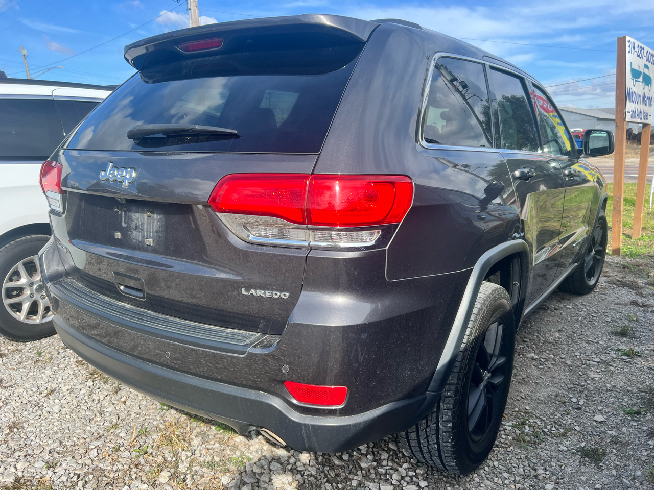 Jeep Grand Cherokee Laredo 4WD 2017