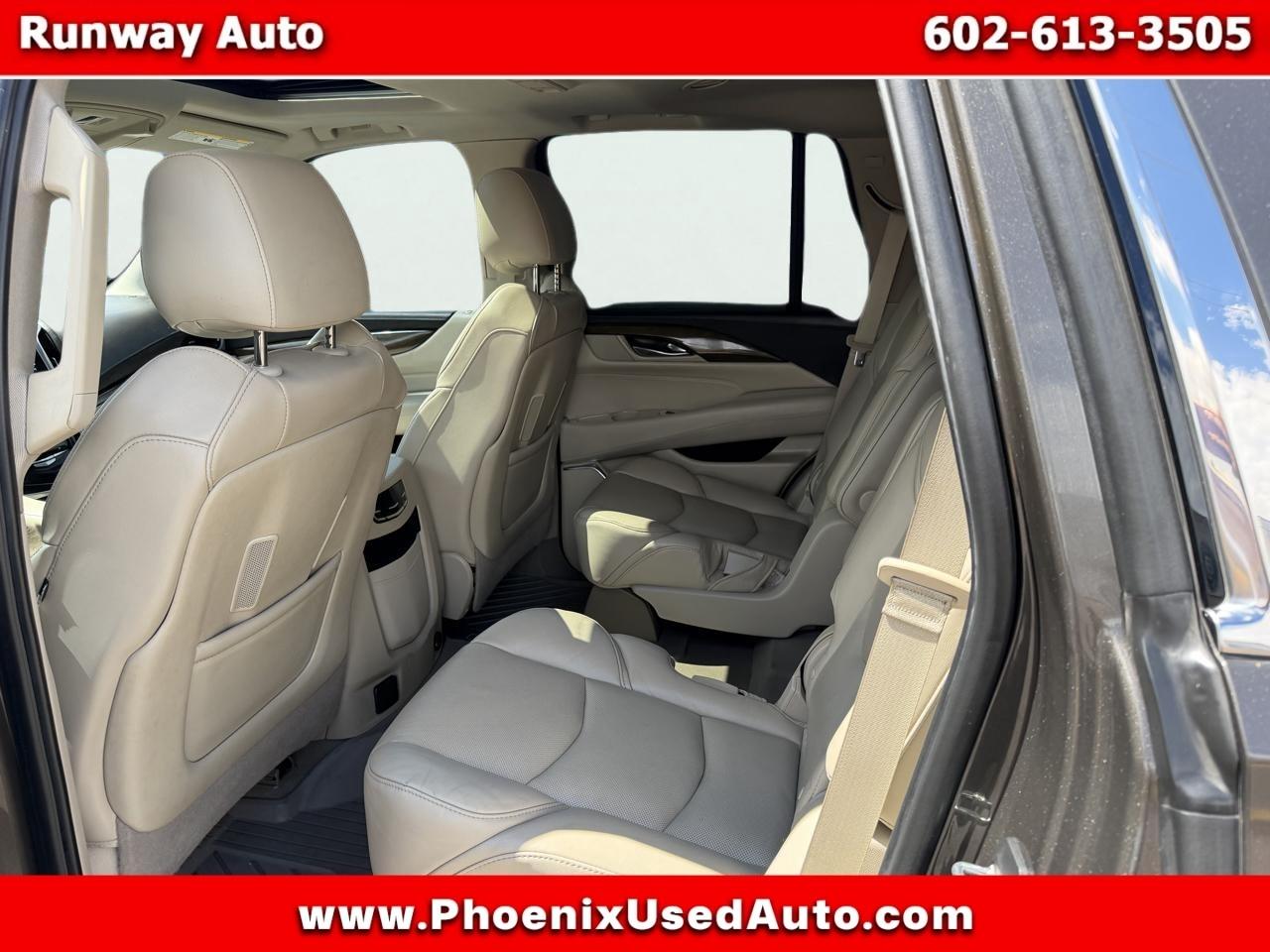 Cadillac Escalade Luxury 4WD 2020