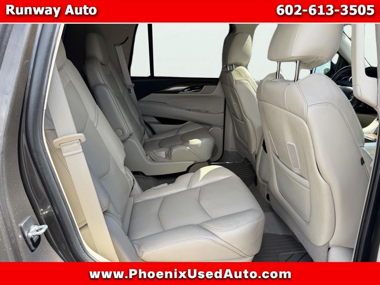 Cadillac Escalade Luxury 4WD 2020