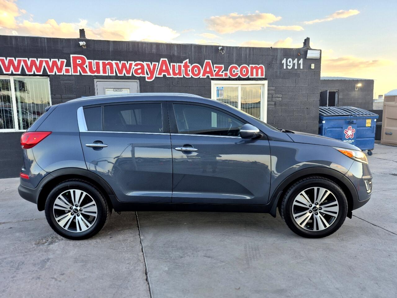 2016 Kia Sportage EX photo 2