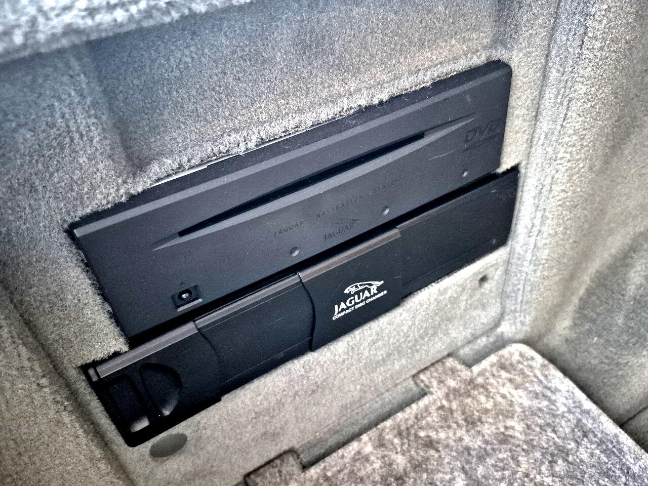 2006 Jaguar XJ Vanden Plas Super V8 LWB photo 9