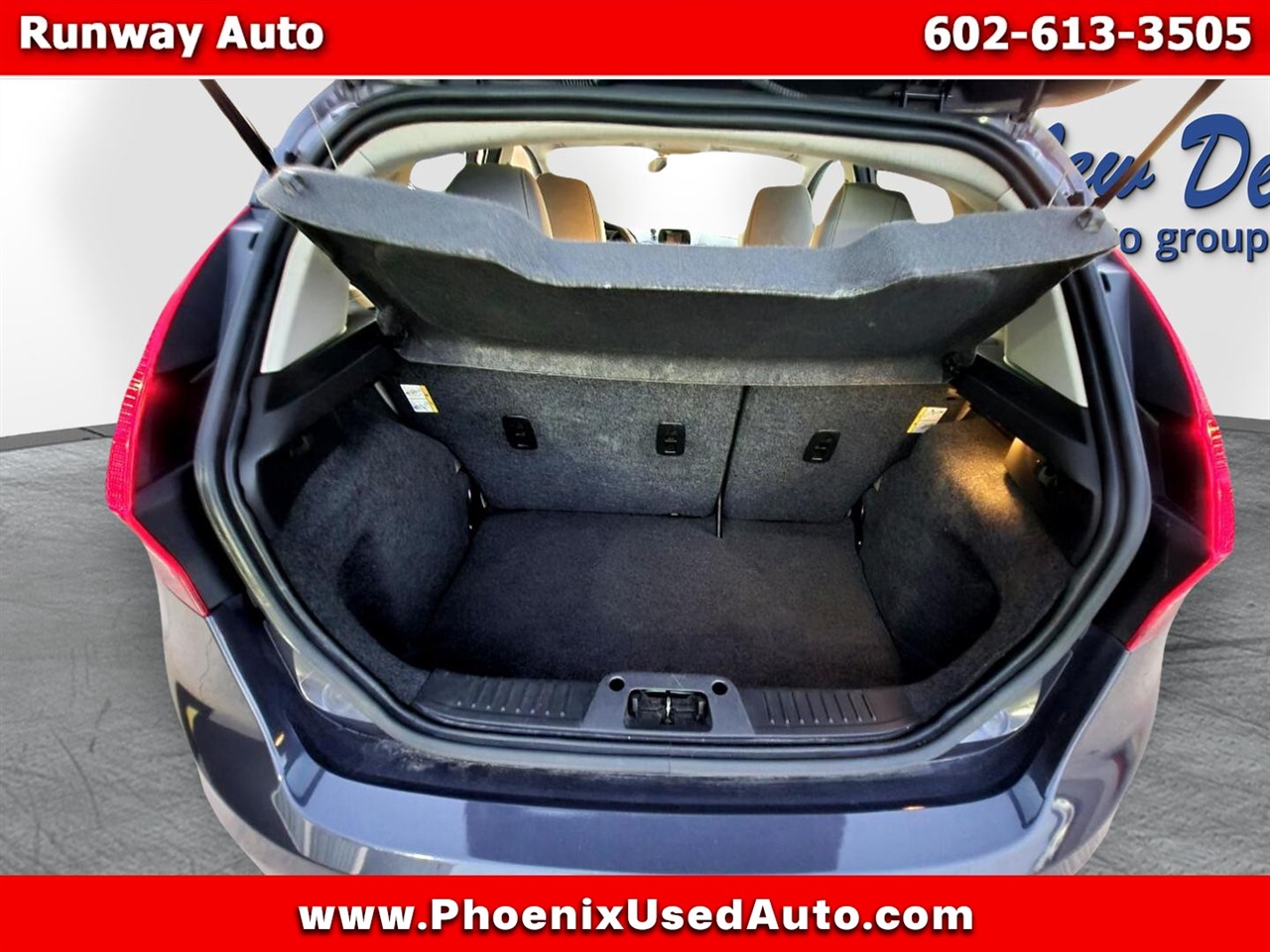 Ford Fiesta SE Hatchback 2013 Ford Fiesta SE Hatchback 2013