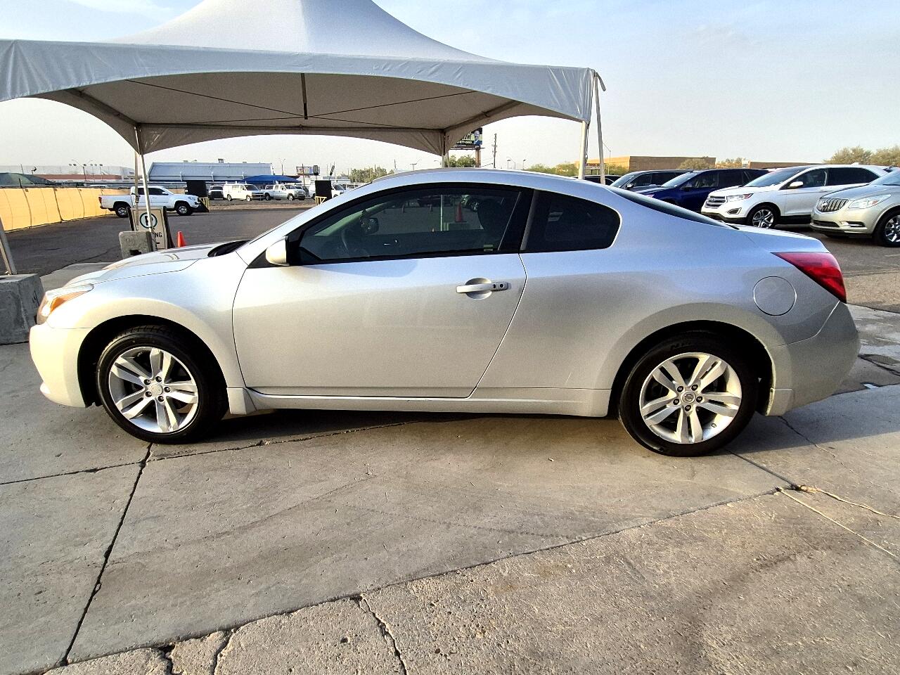 2013 Nissan Altima 2.5 S photo 6