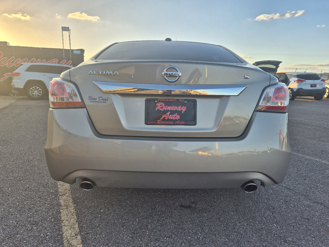 2015 Nissan Altima 2.5 SV photo 4