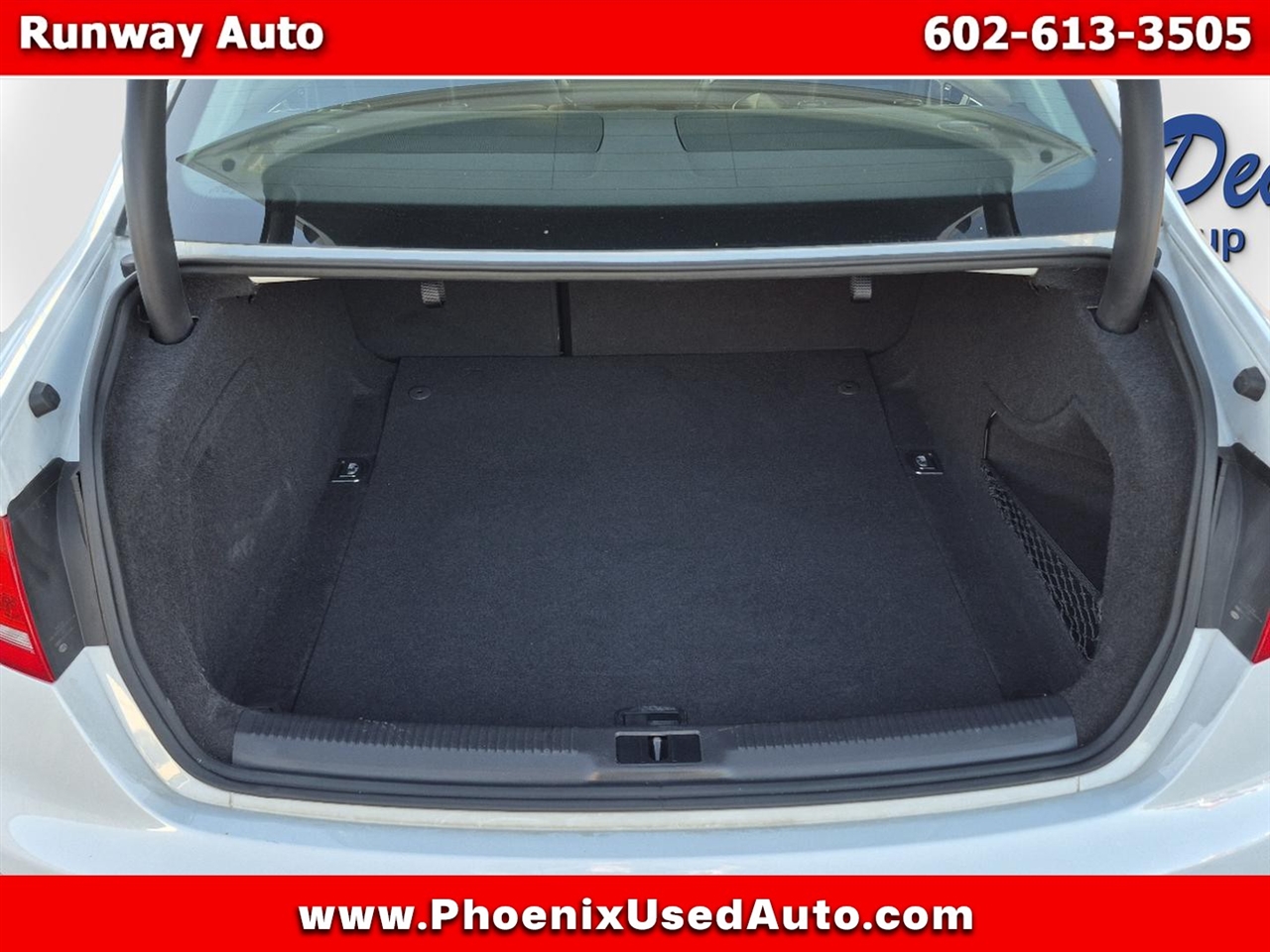 Audi A4 2.0T Sedan quattro Tiptronic 2012 Audi A4 2.0T Sedan quattro Tiptronic 2012