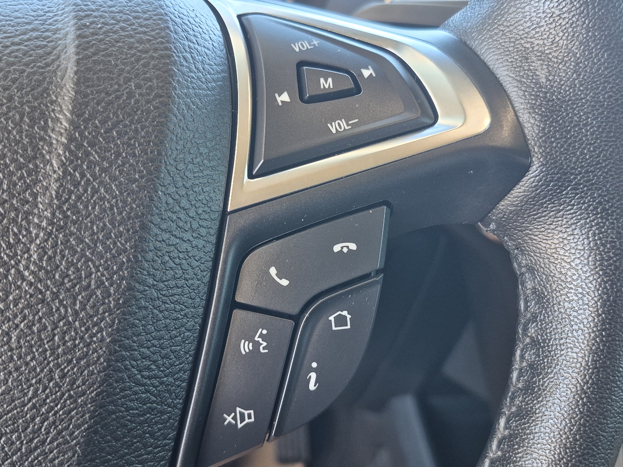 Ford Edge SEL FWD 2019 Ford Edge SEL FWD 2019