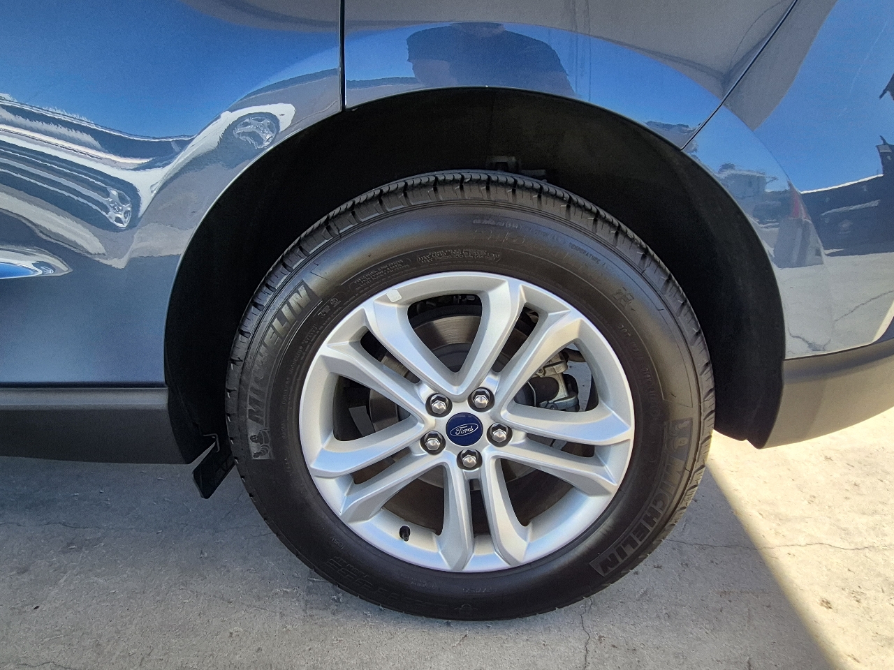 Ford Edge SEL FWD 2019 Ford Edge SEL FWD 2019