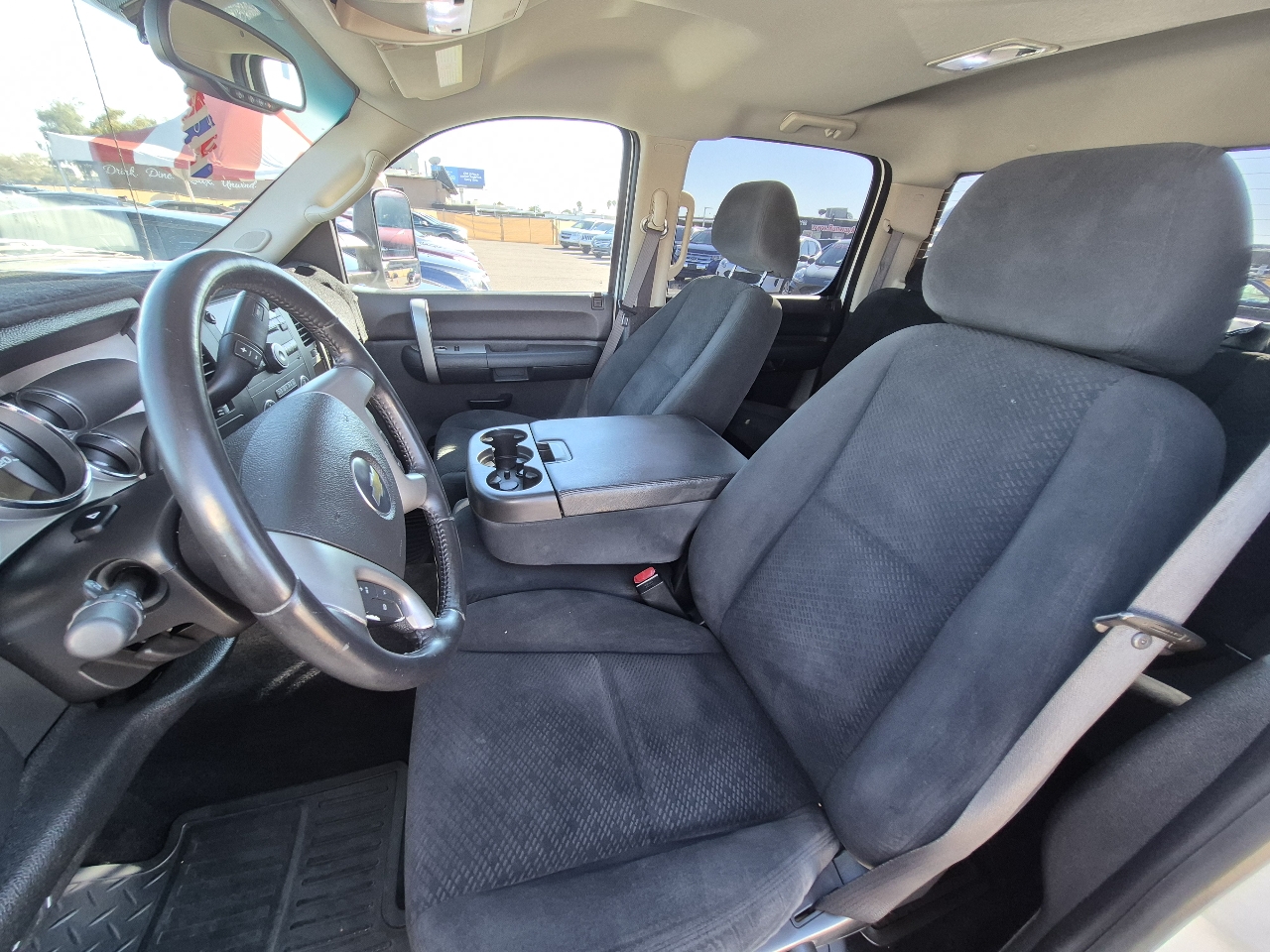 Chevrolet Silverado 2500HD 4WD Crew Cab 159" LT 2008 Chevrolet Silverado 2500HD 4WD Crew Cab 159" LT 2008