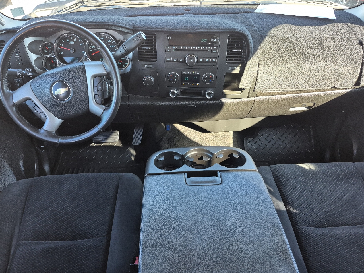 Chevrolet Silverado 2500HD 4WD Crew Cab 159" LT 2008 Chevrolet Silverado 2500HD 4WD Crew Cab 159" LT 2008