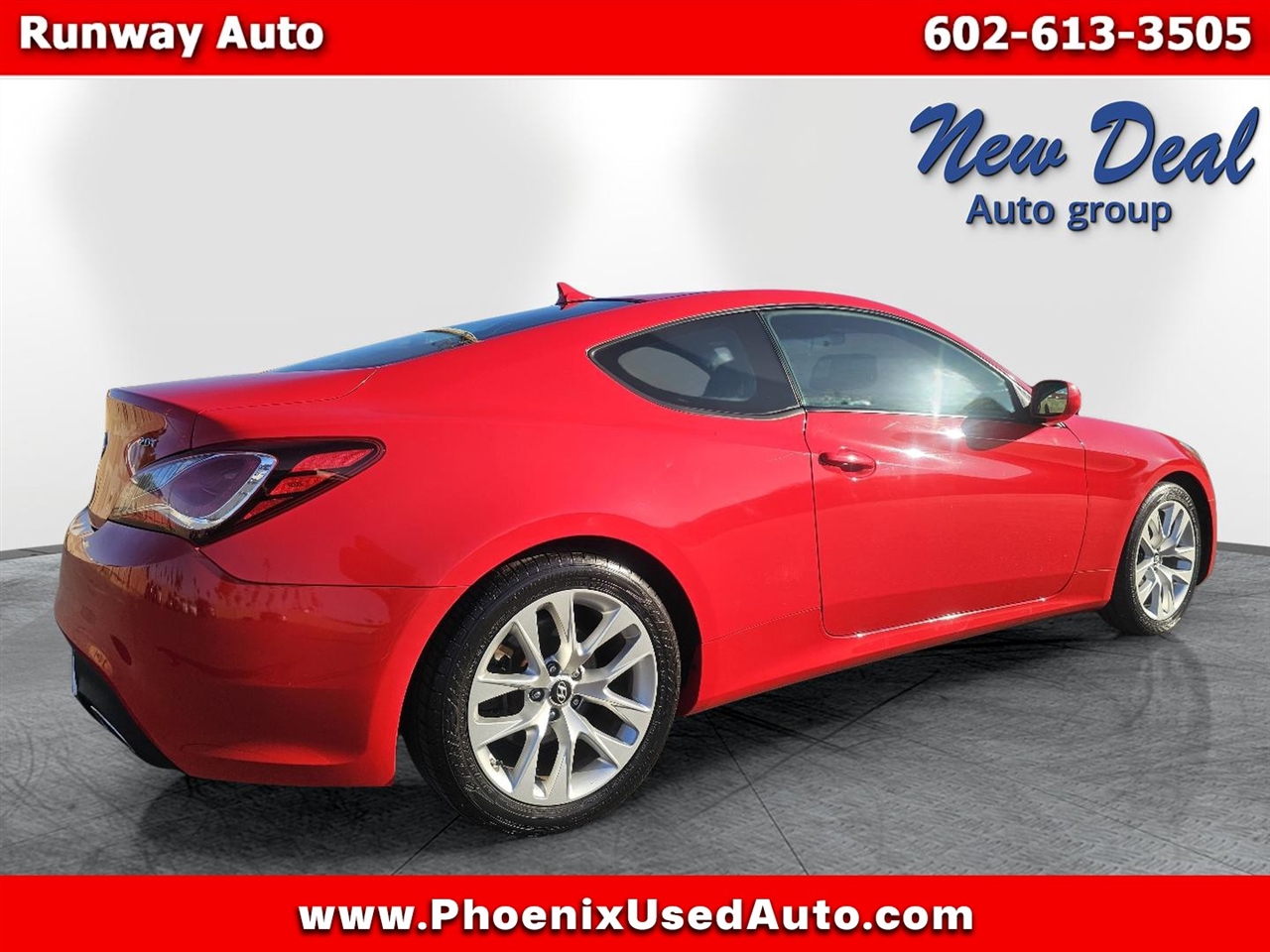 2013 Hyundai Genesis Coupe 2.0T photo 3