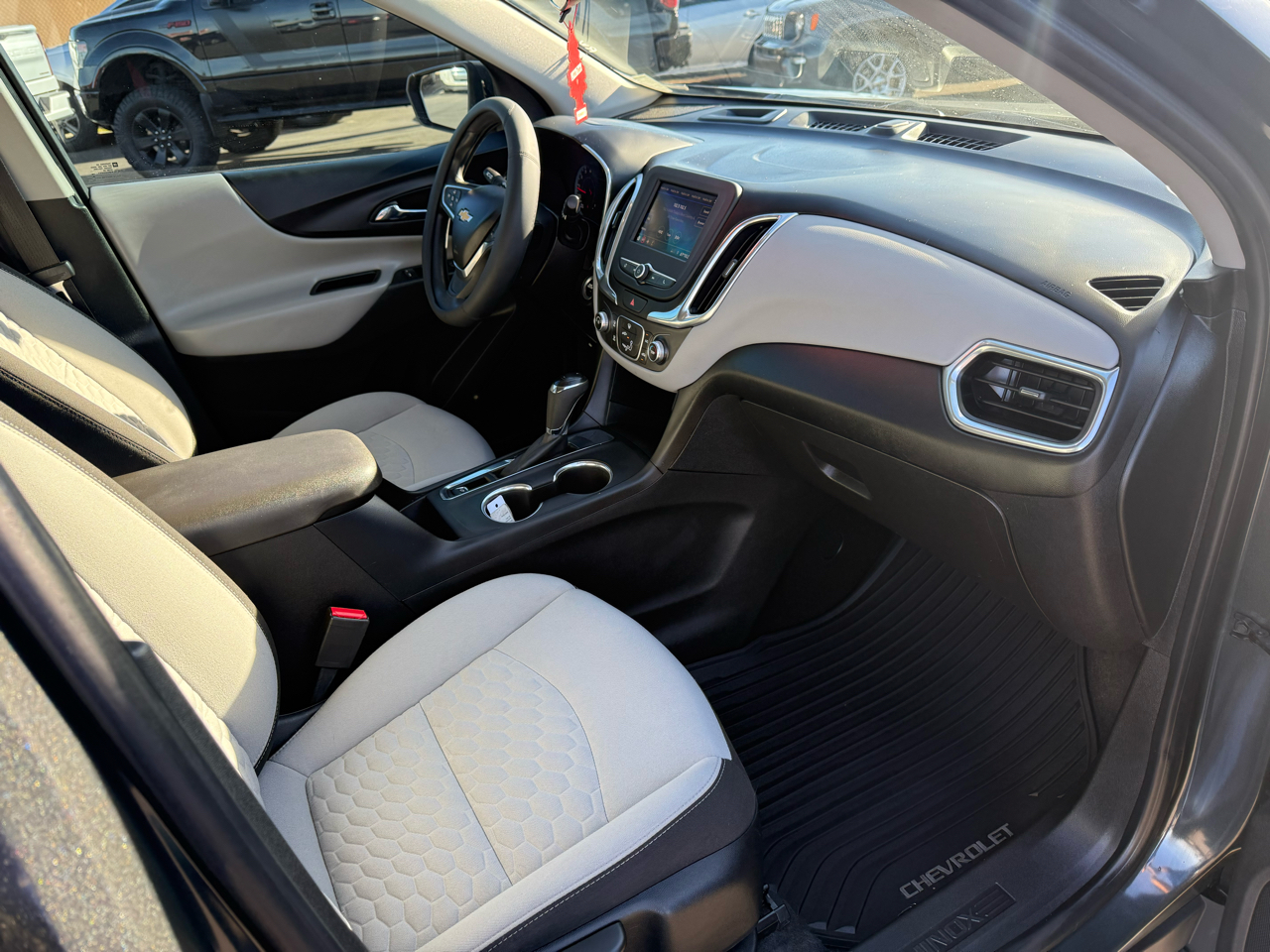 Chevrolet Equinox FWD 4dr LS w/1LS 2020