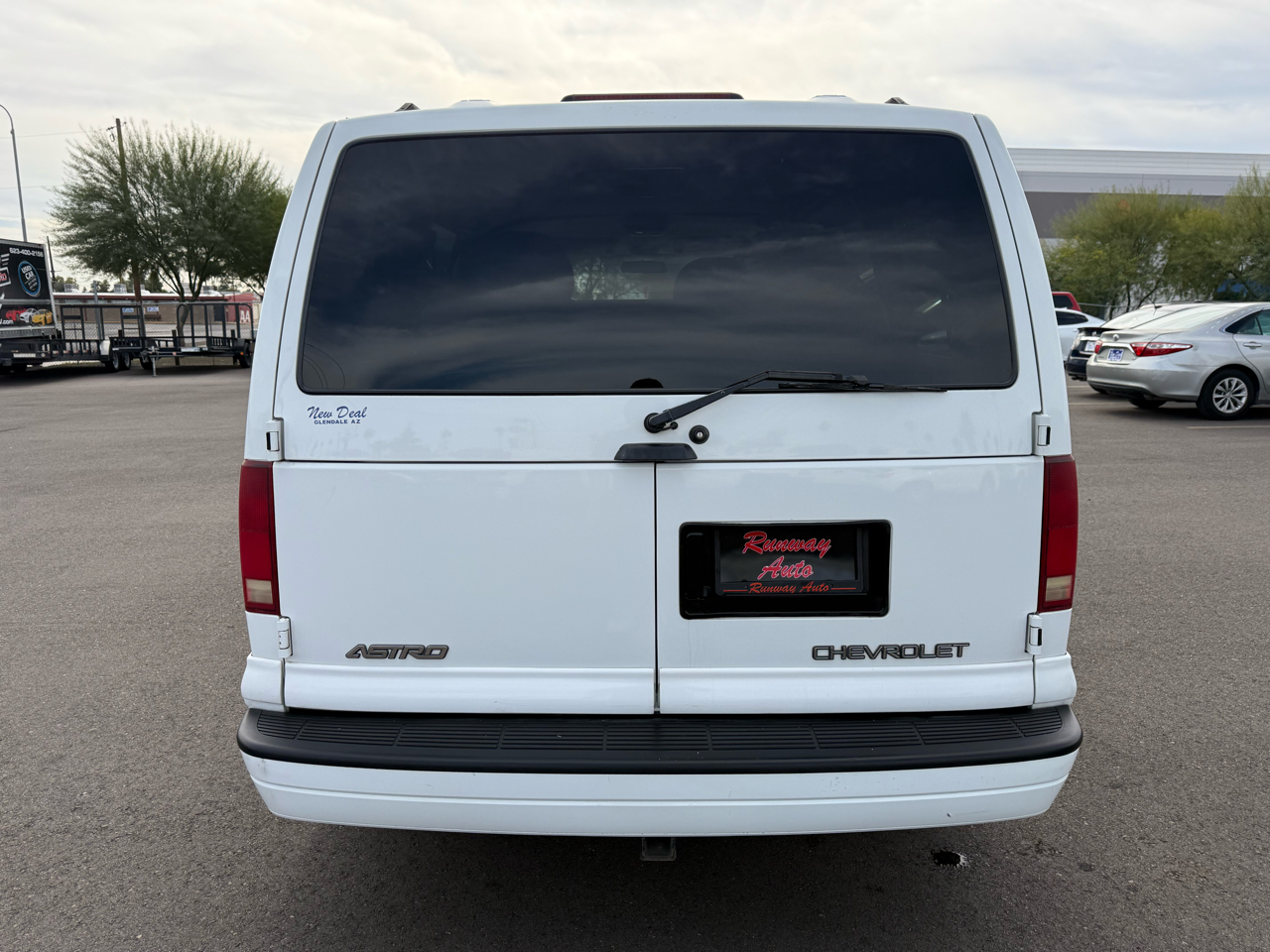 Chevrolet Astro Passenger 111" WB RWD 2002