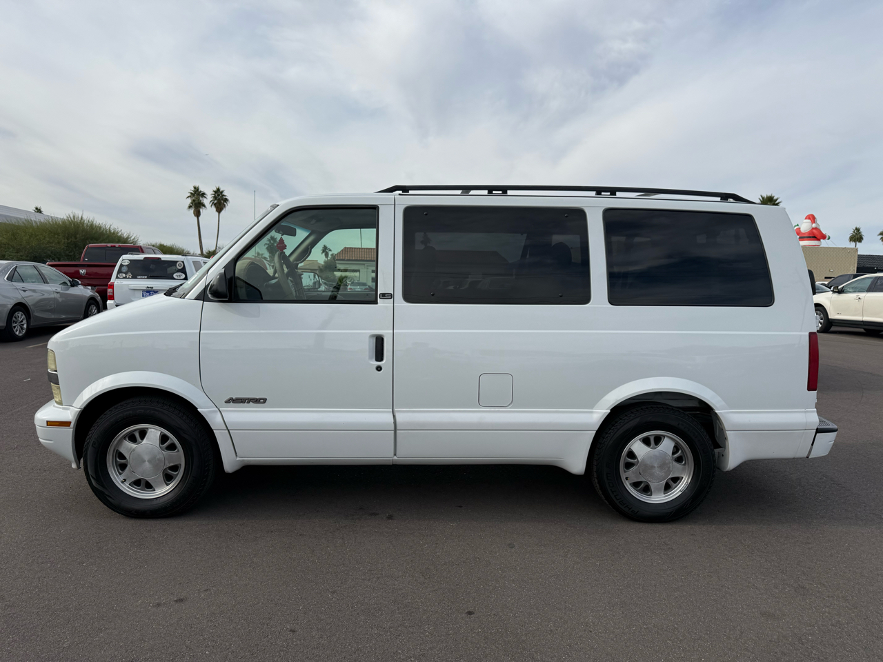 Chevrolet Astro Passenger 111" WB RWD 2002
