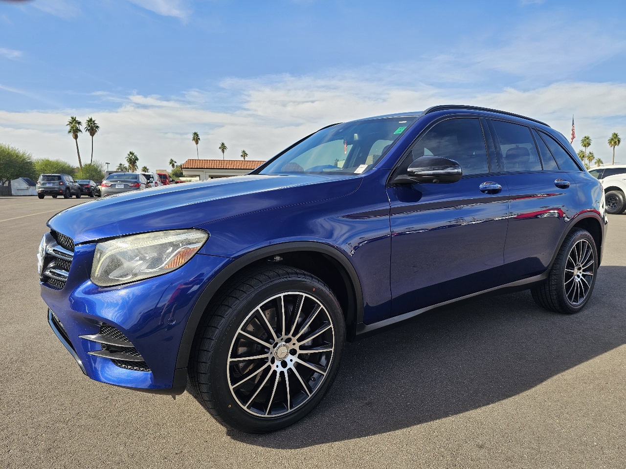 Mercedes-Benz GLC GLC 300 4MATIC SUV 2017