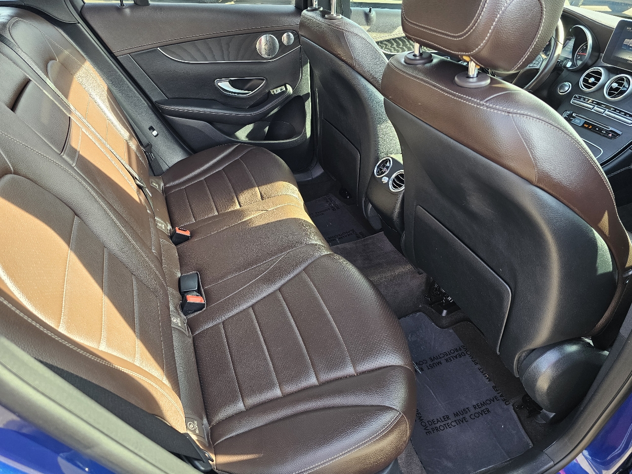 Mercedes-Benz GLC GLC 300 4MATIC SUV 2017