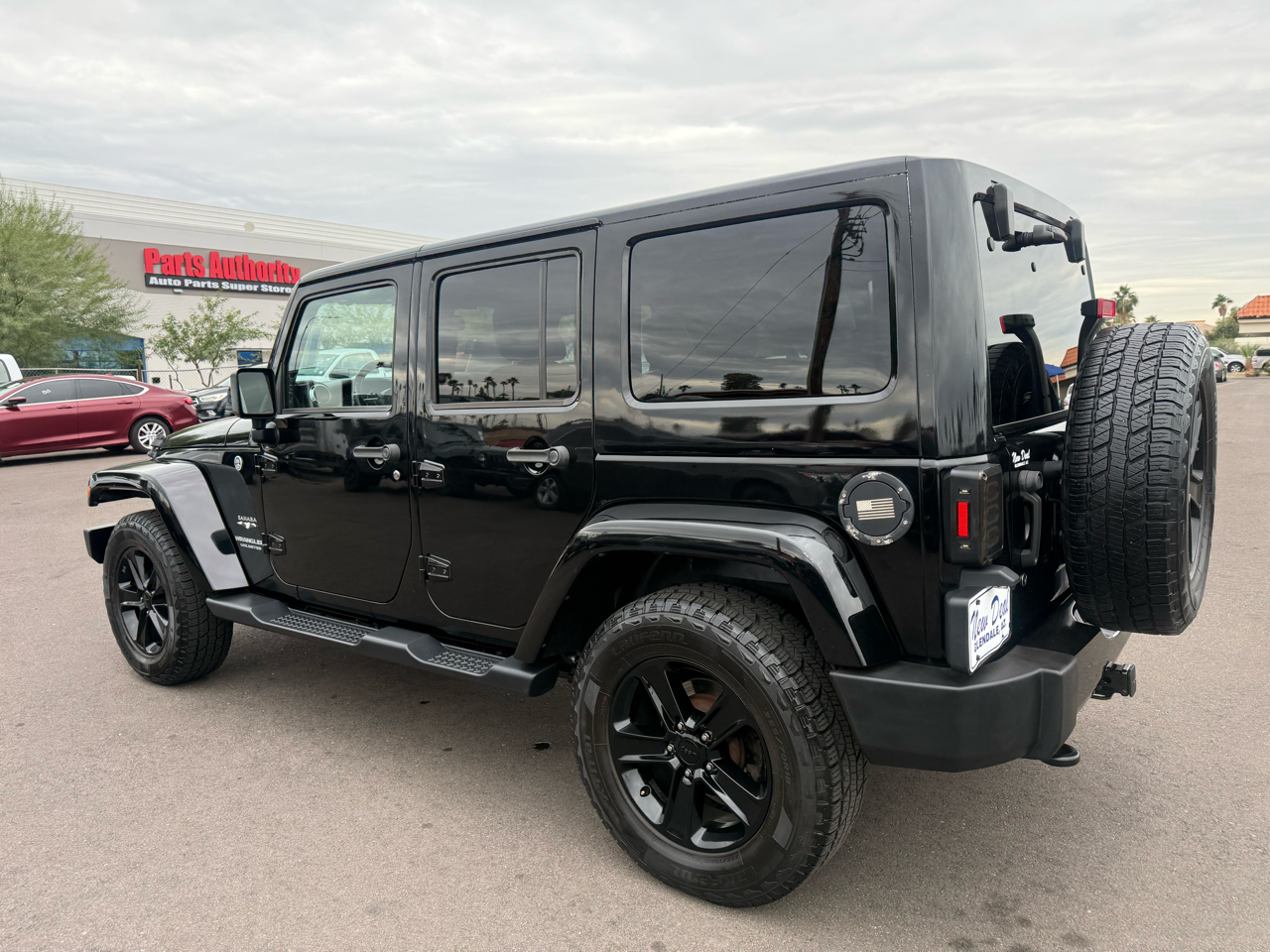 Jeep Wrangler Unlimited 4WD 4dr Sahara 2016