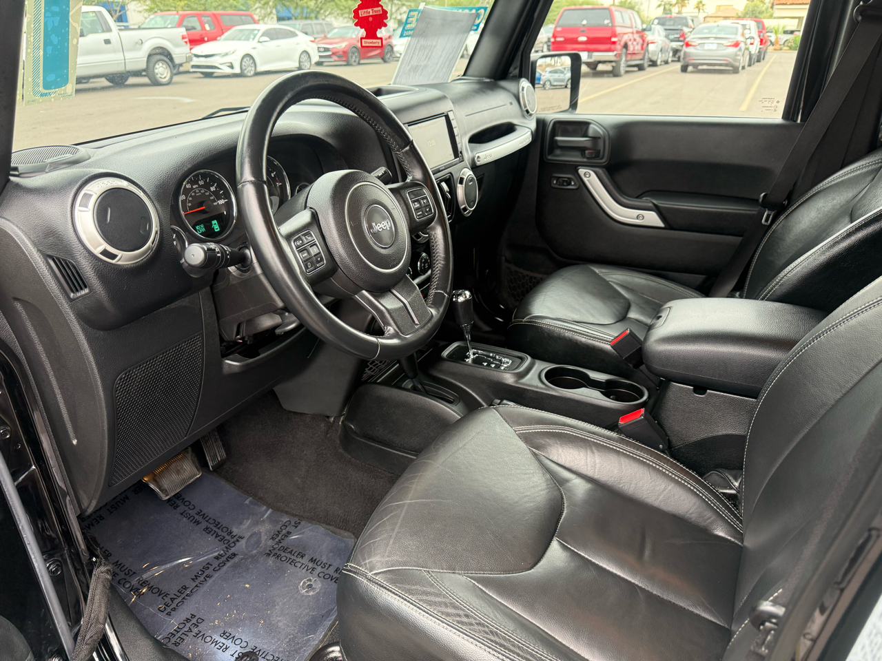 Jeep Wrangler Unlimited 4WD 4dr Sahara 2016