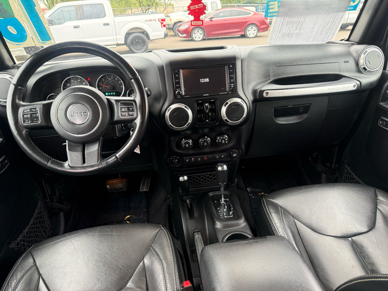 Jeep Wrangler Unlimited 4WD 4dr Sahara 2016