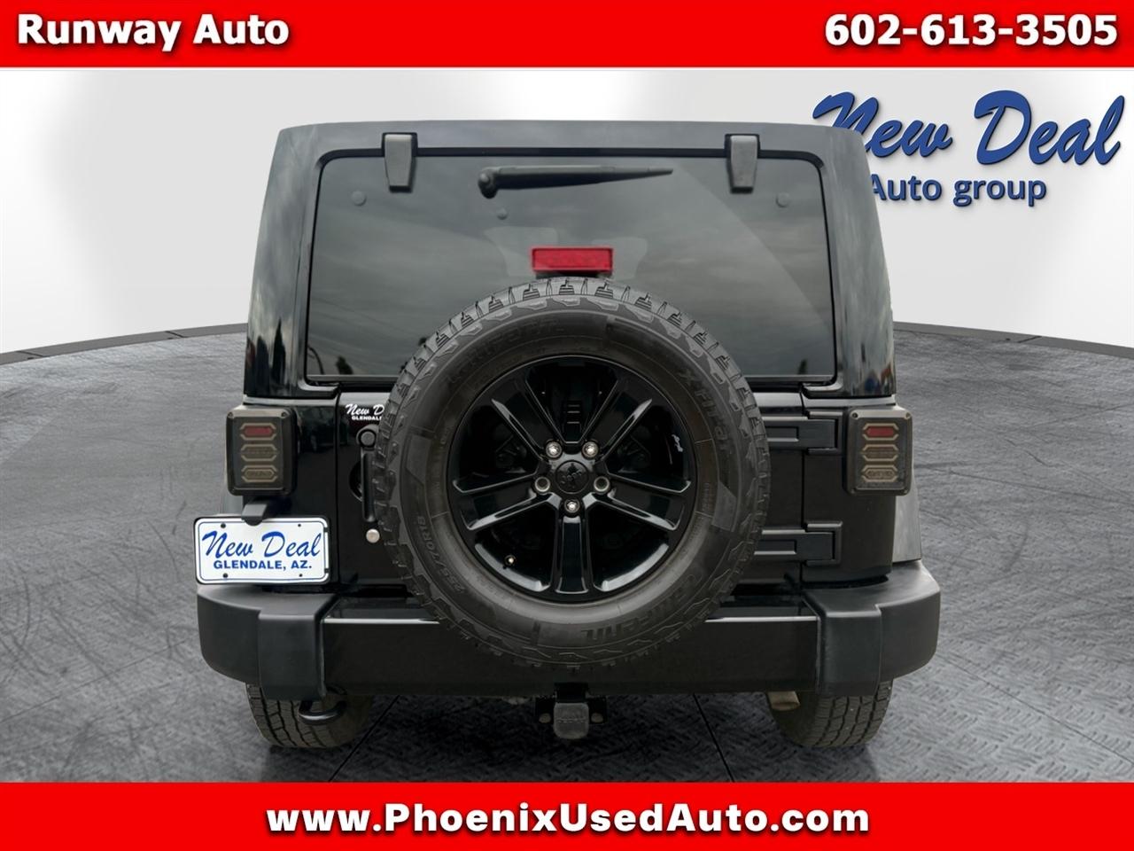 Jeep Wrangler Unlimited 4WD 4dr Sahara 2016