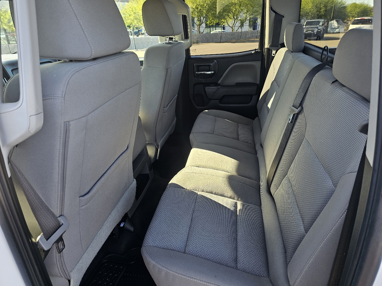 Chevrolet Silverado 1500 4WD Double Cab 143.5" LS 2018