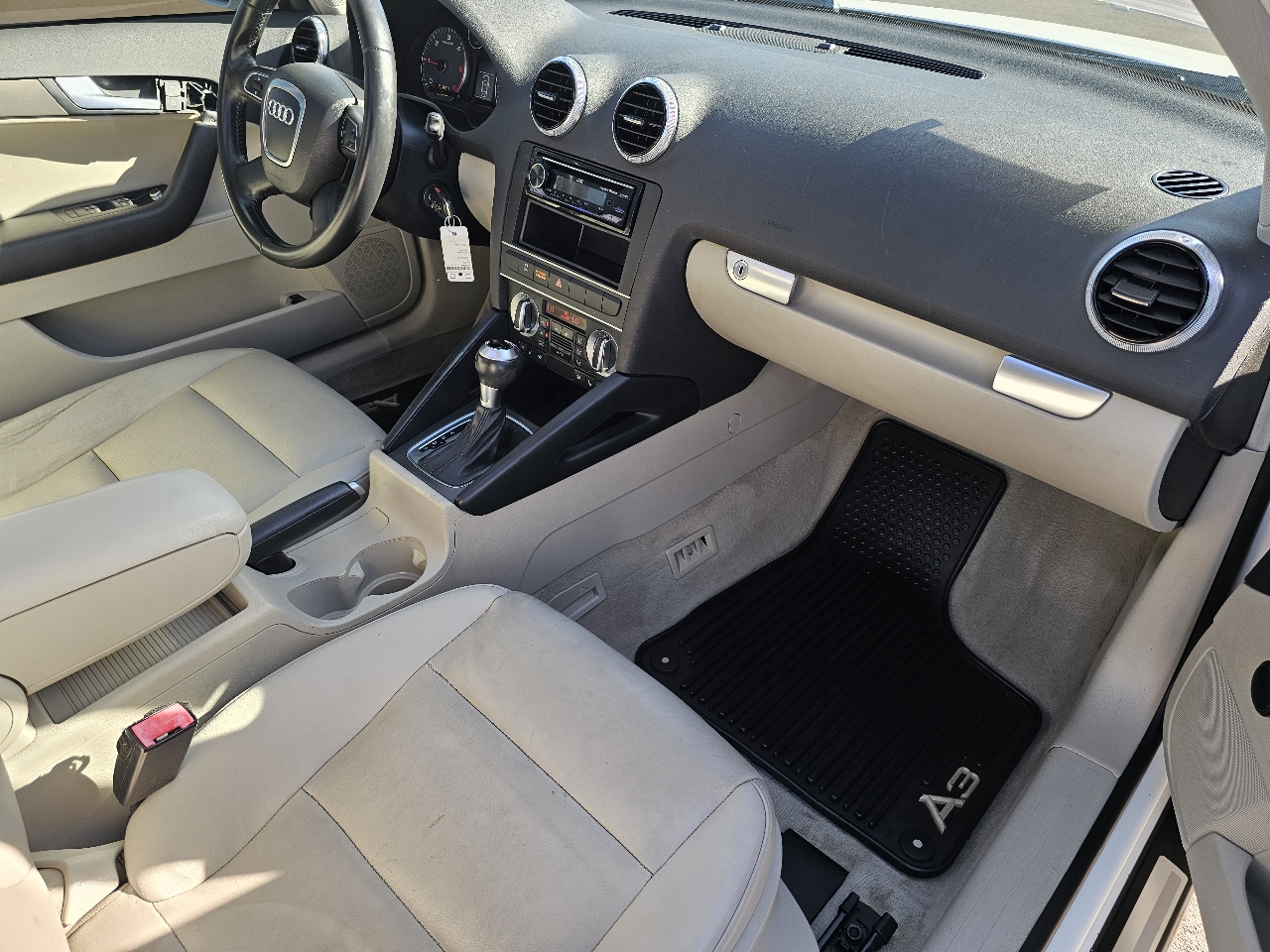 Audi A3 4dr HB S tronic FrontTrak 2.0 TDI Premium 2013