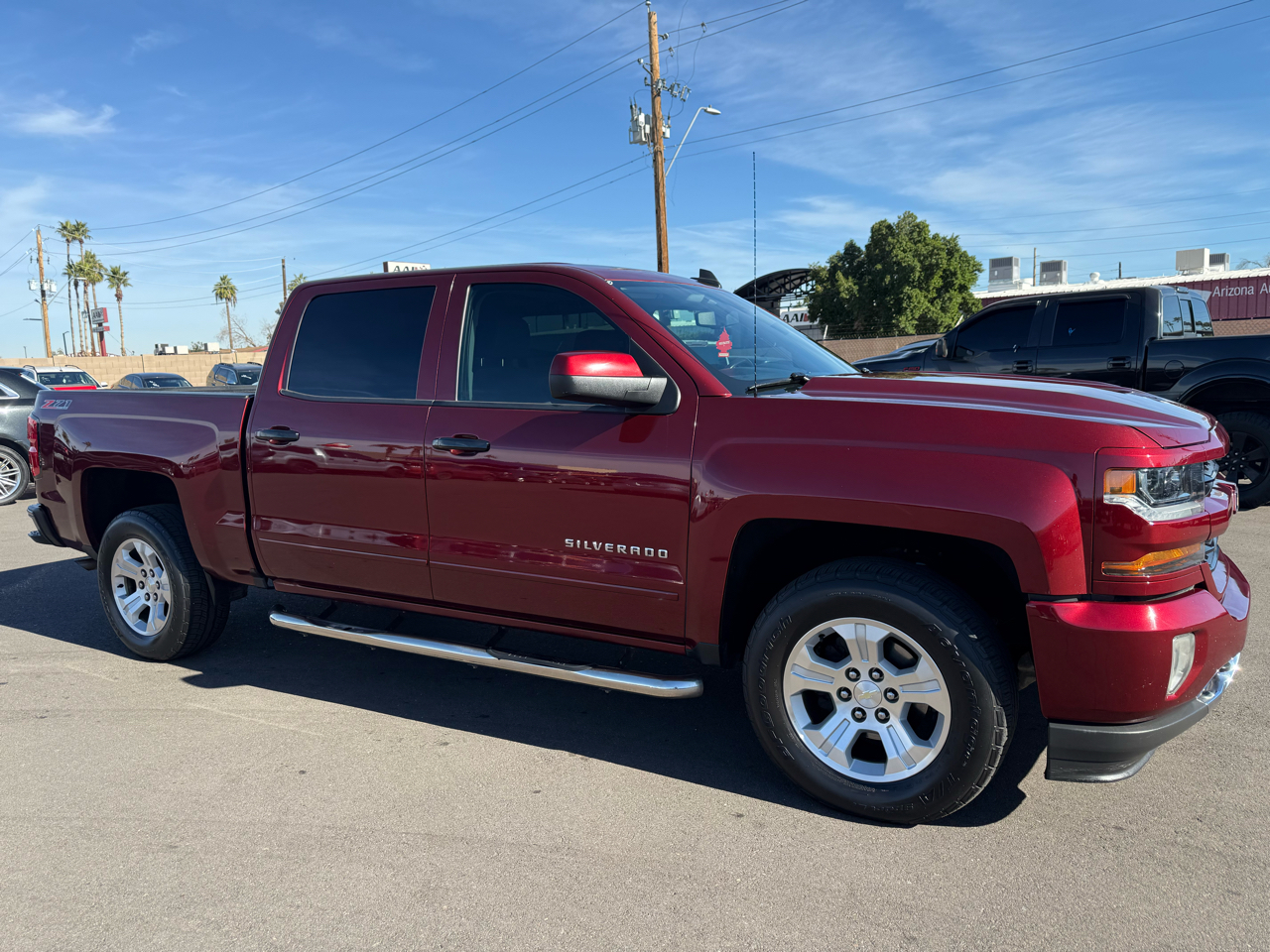 Chevrolet Silverado 1500 4WD Crew Cab 143.5" LT w/2LT 2017
