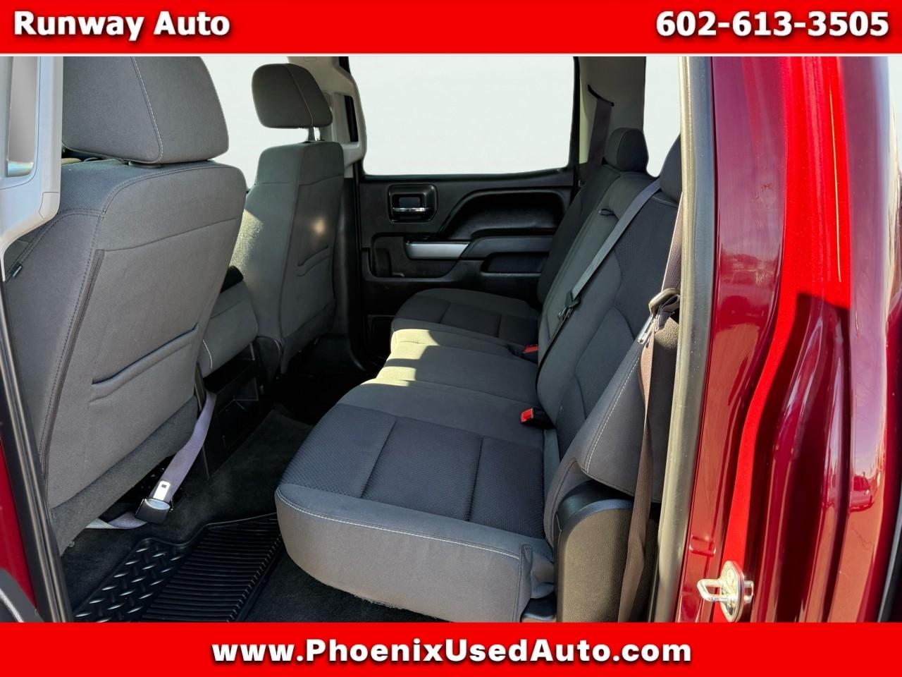 Chevrolet Silverado 1500 4WD Crew Cab 143.5" LT w/2LT 2017