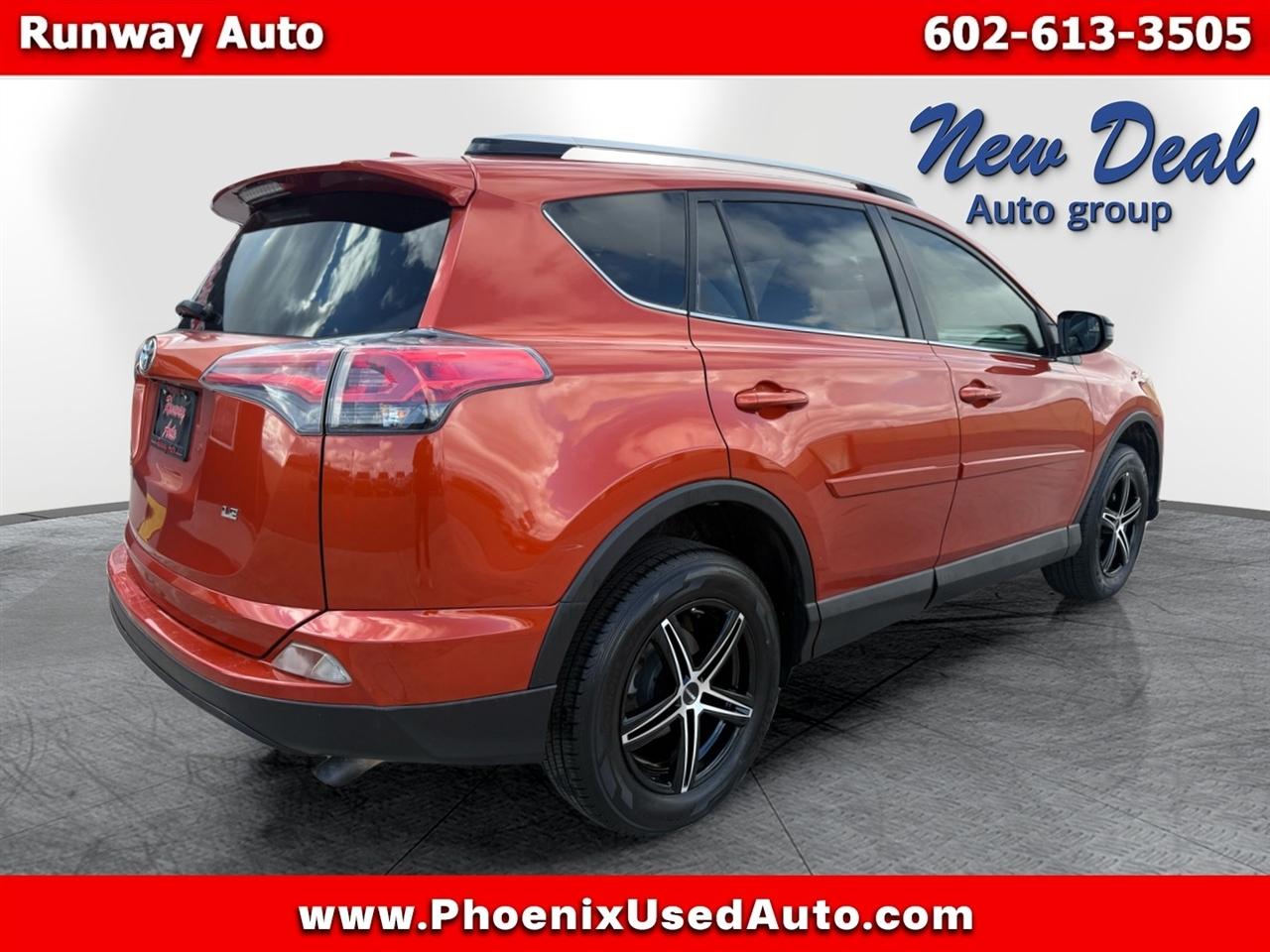 Toyota RAV4 FWD 4dr LE (Natl) 2016