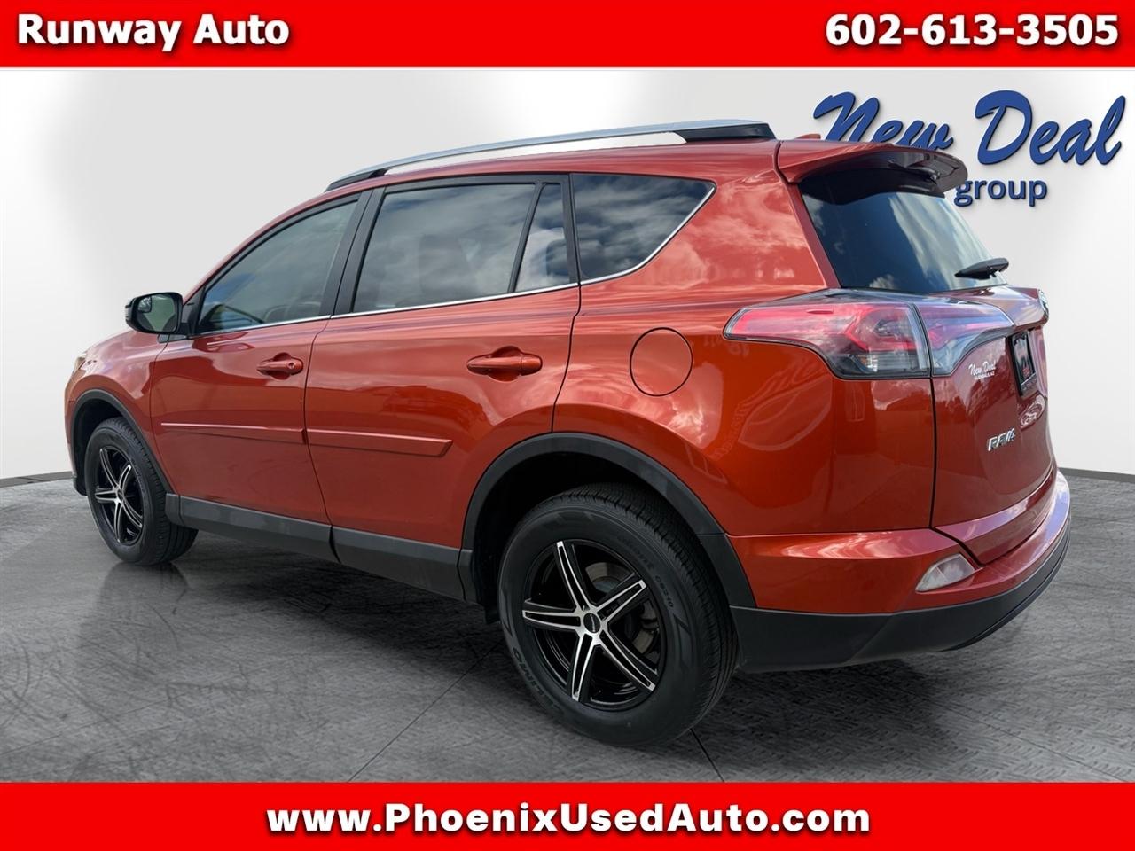 Toyota RAV4 FWD 4dr LE (Natl) 2016