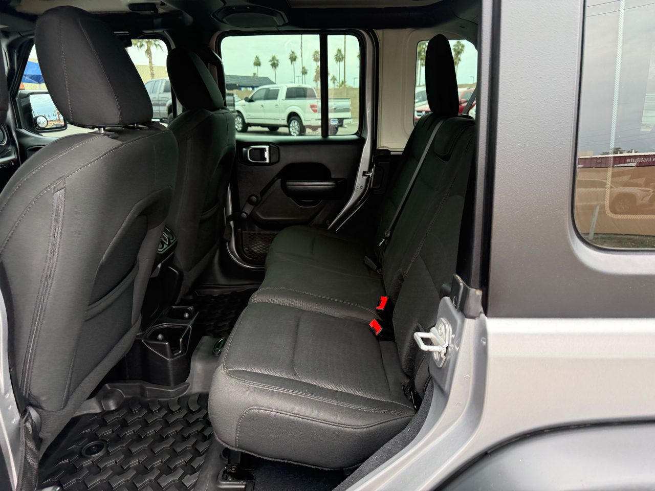 Jeep Wrangler Unlimited Sport 4x4 2018