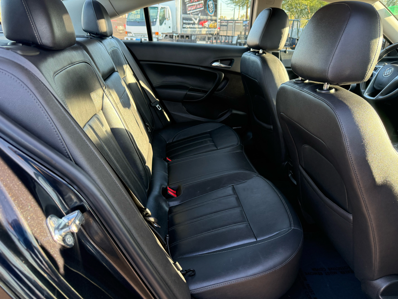 Buick Regal 4dr Sdn CXL Turbo TO4 (Russelsheim) *Ltd Avail* 2011