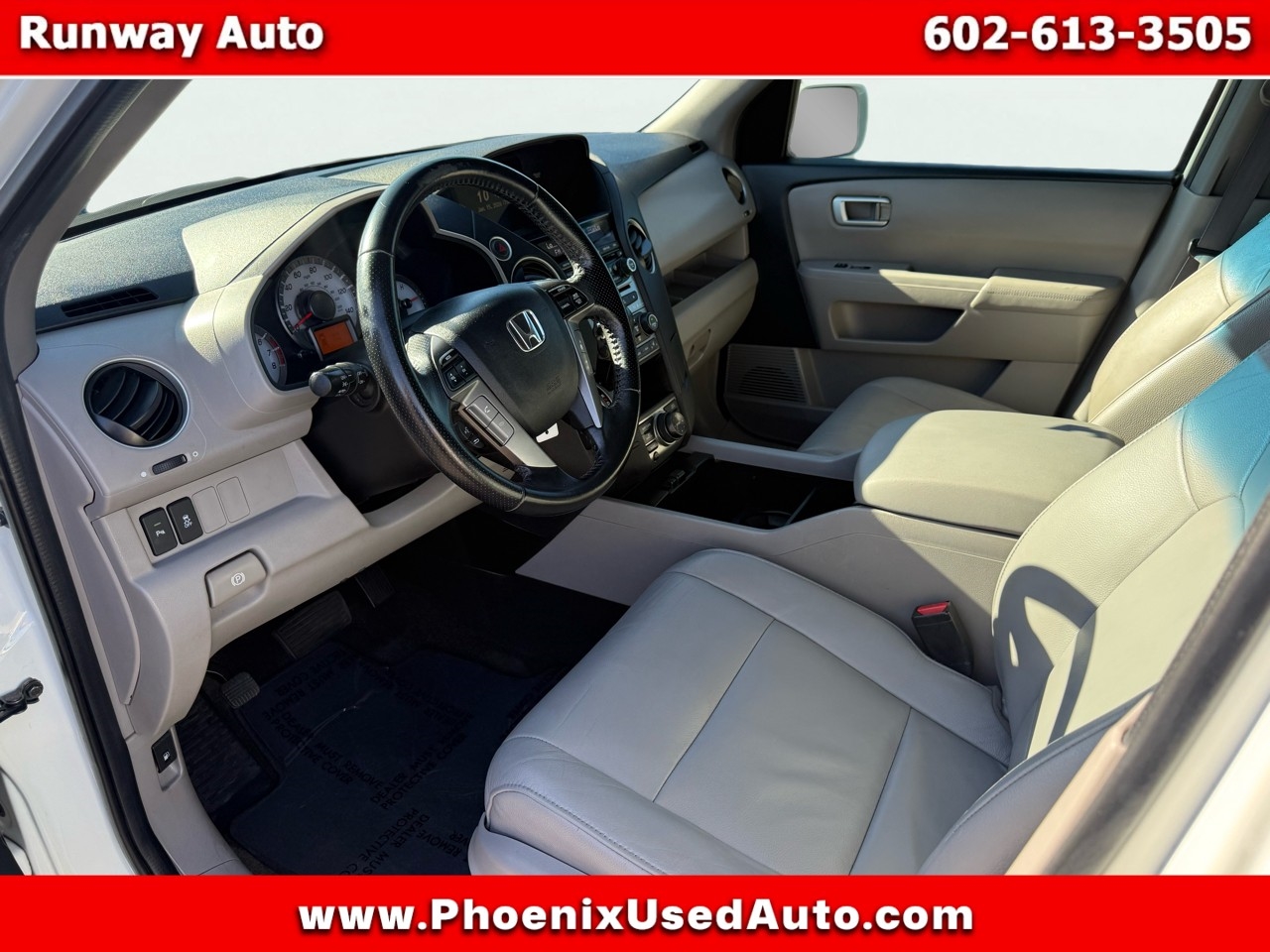 Honda Pilot 2WD 4dr Touring w/RES & Navi 2012