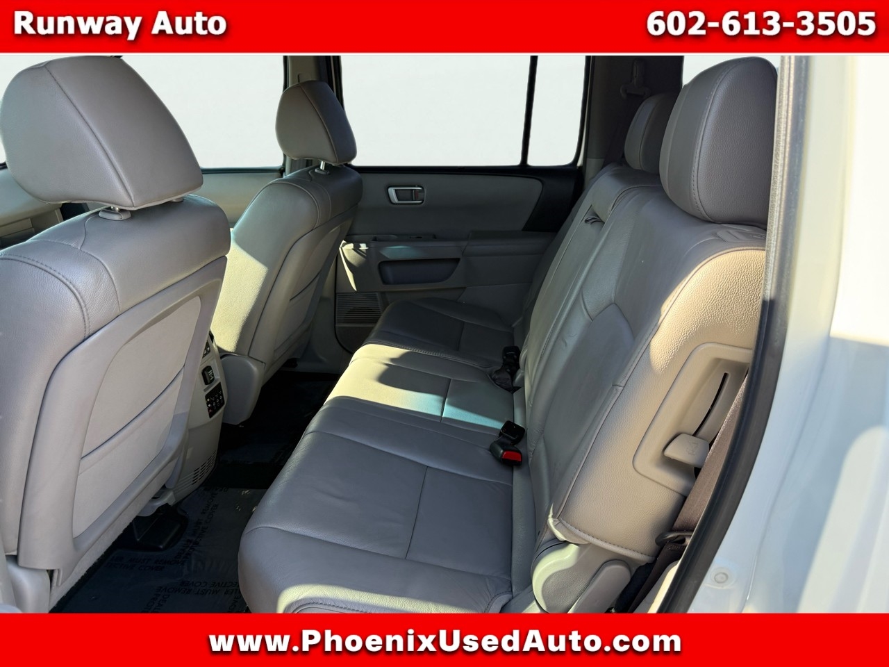 Honda Pilot 2WD 4dr Touring w/RES & Navi 2012