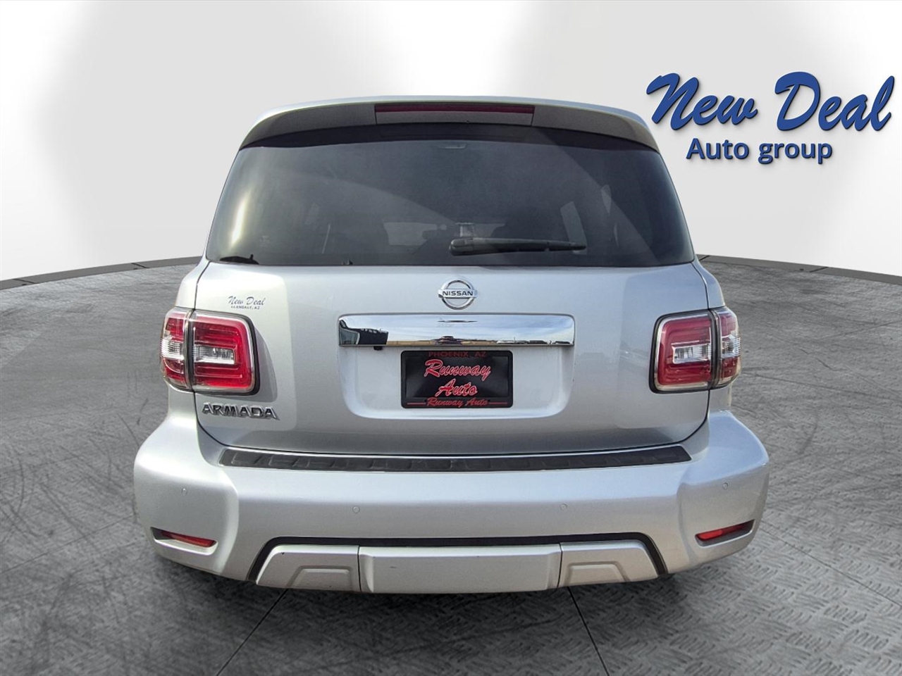 Nissan Armada 4x2 SV 2017