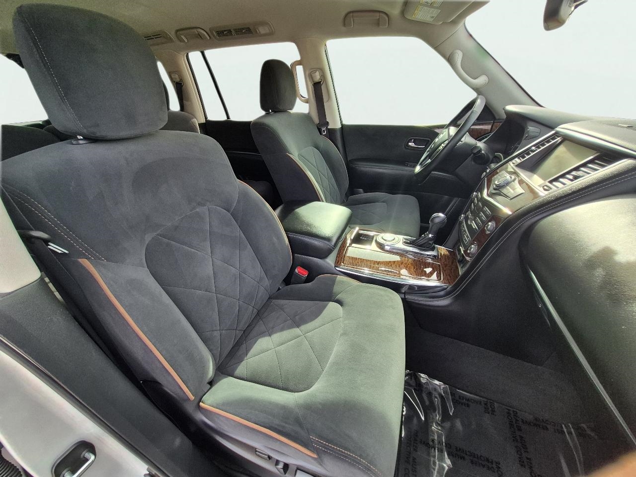 Nissan Armada 4x2 SV 2017