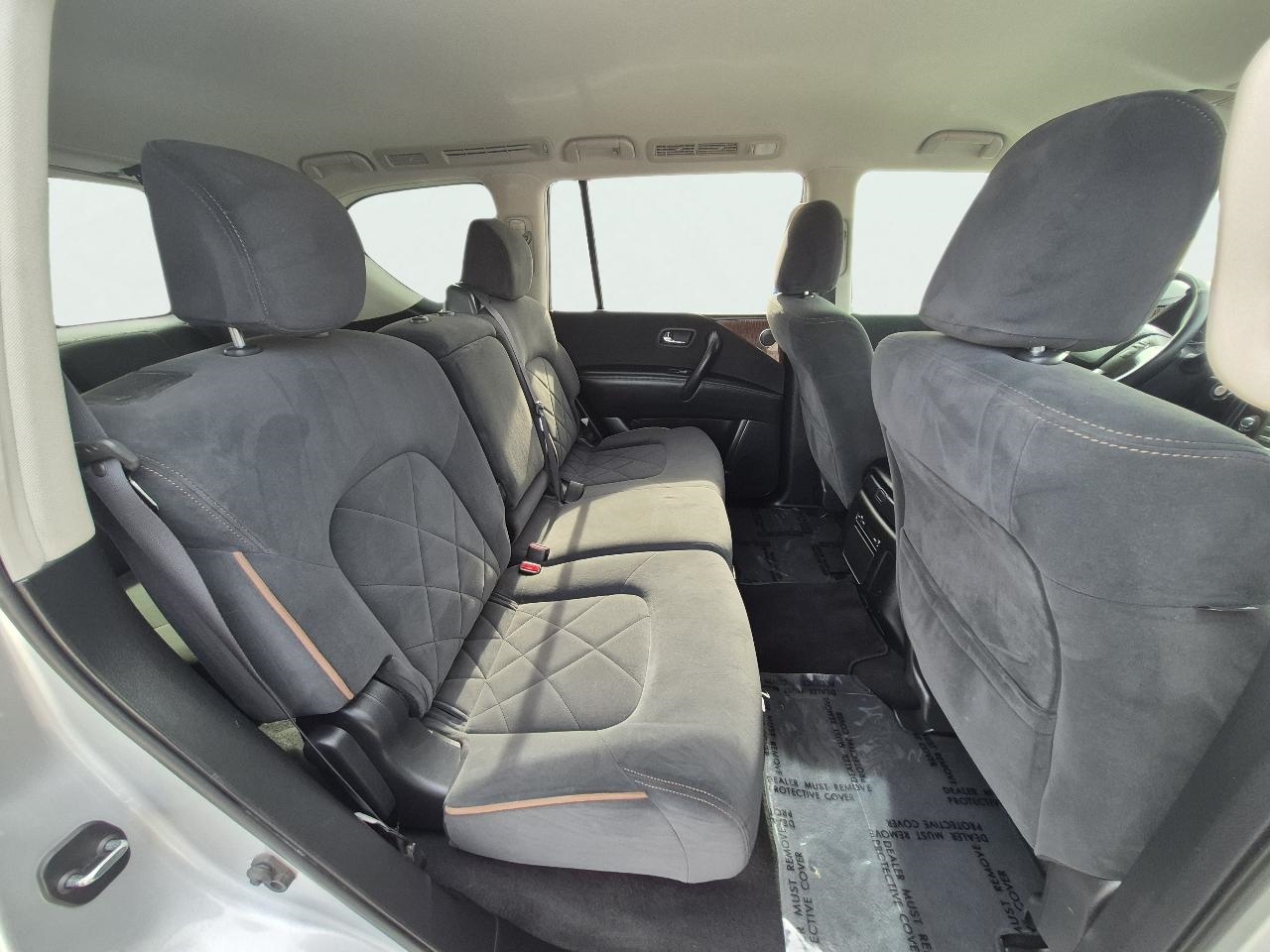 Nissan Armada 4x2 SV 2017