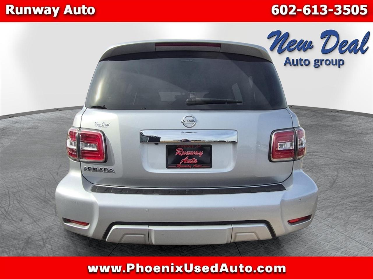 Nissan Armada 4x2 SV 2017