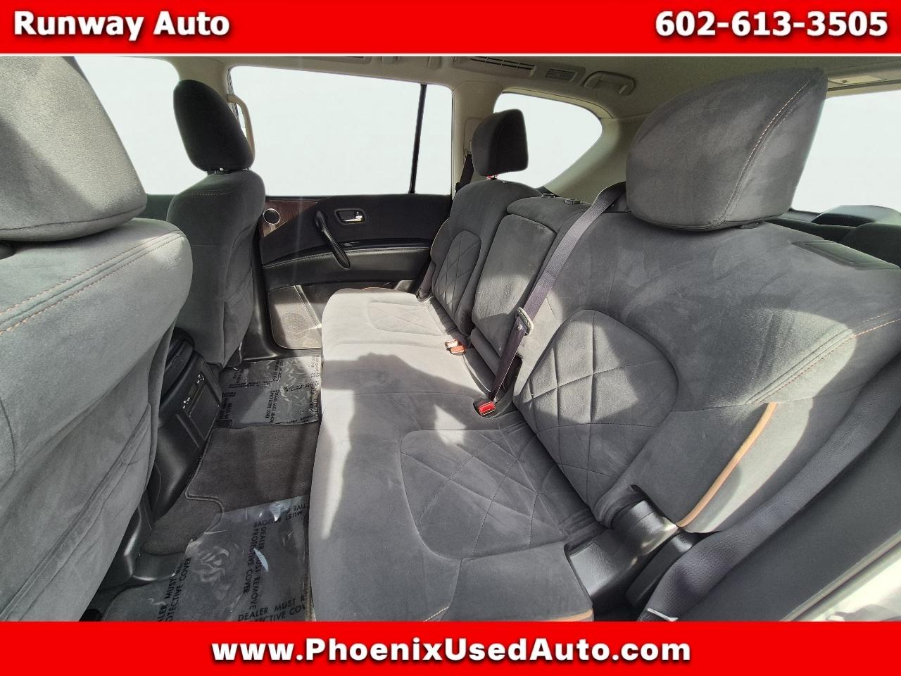 Nissan Armada 4x2 SV 2017