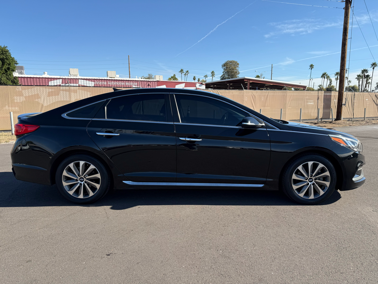 Hyundai Sonata 4dr Sdn 2.4L Sport PZEV 2016