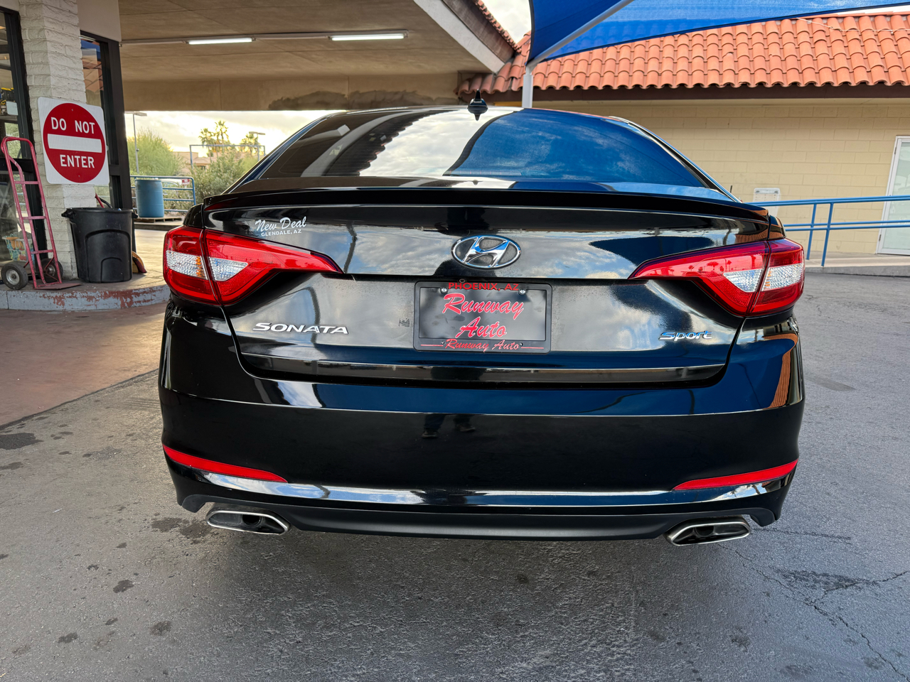 Hyundai Sonata 4dr Sdn 2.4L Sport PZEV 2016