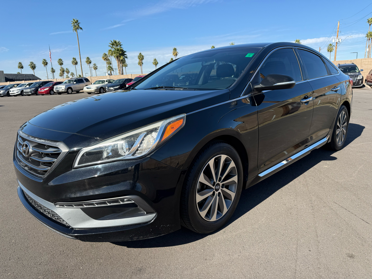 Hyundai Sonata 4dr Sdn 2.4L Sport PZEV 2016