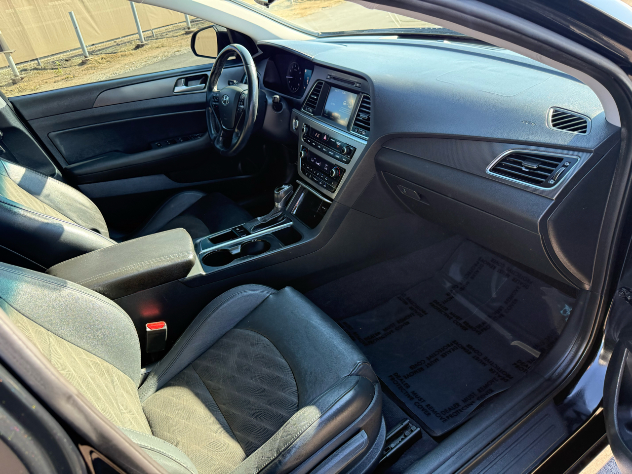 Hyundai Sonata 4dr Sdn 2.4L Sport PZEV 2016