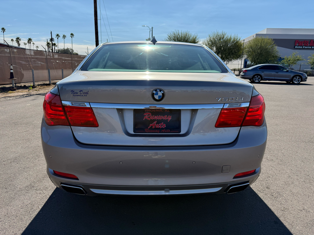 BMW 7 Series 4dr Sdn 750Li 2009