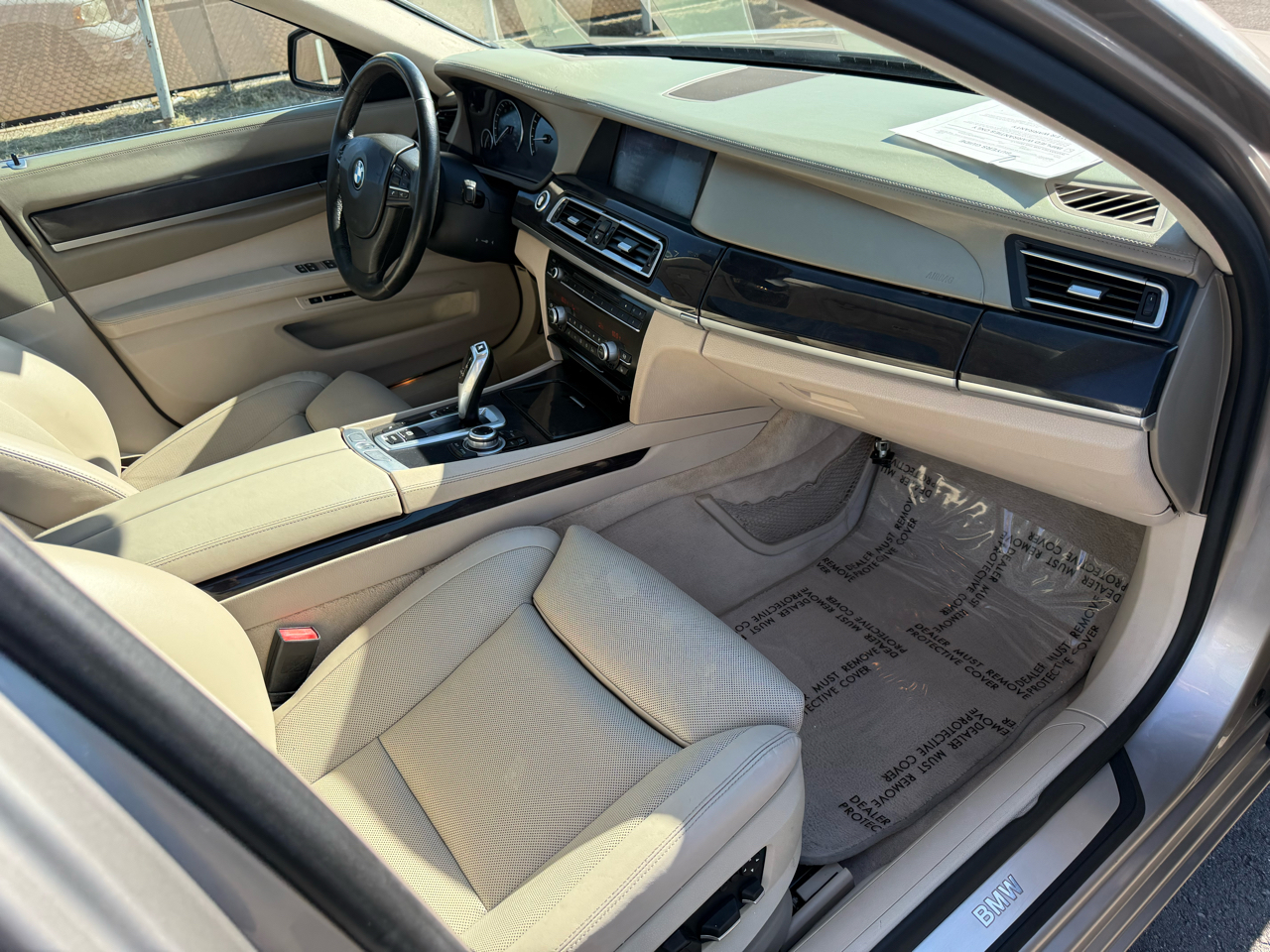 BMW 7 Series 4dr Sdn 750Li 2009