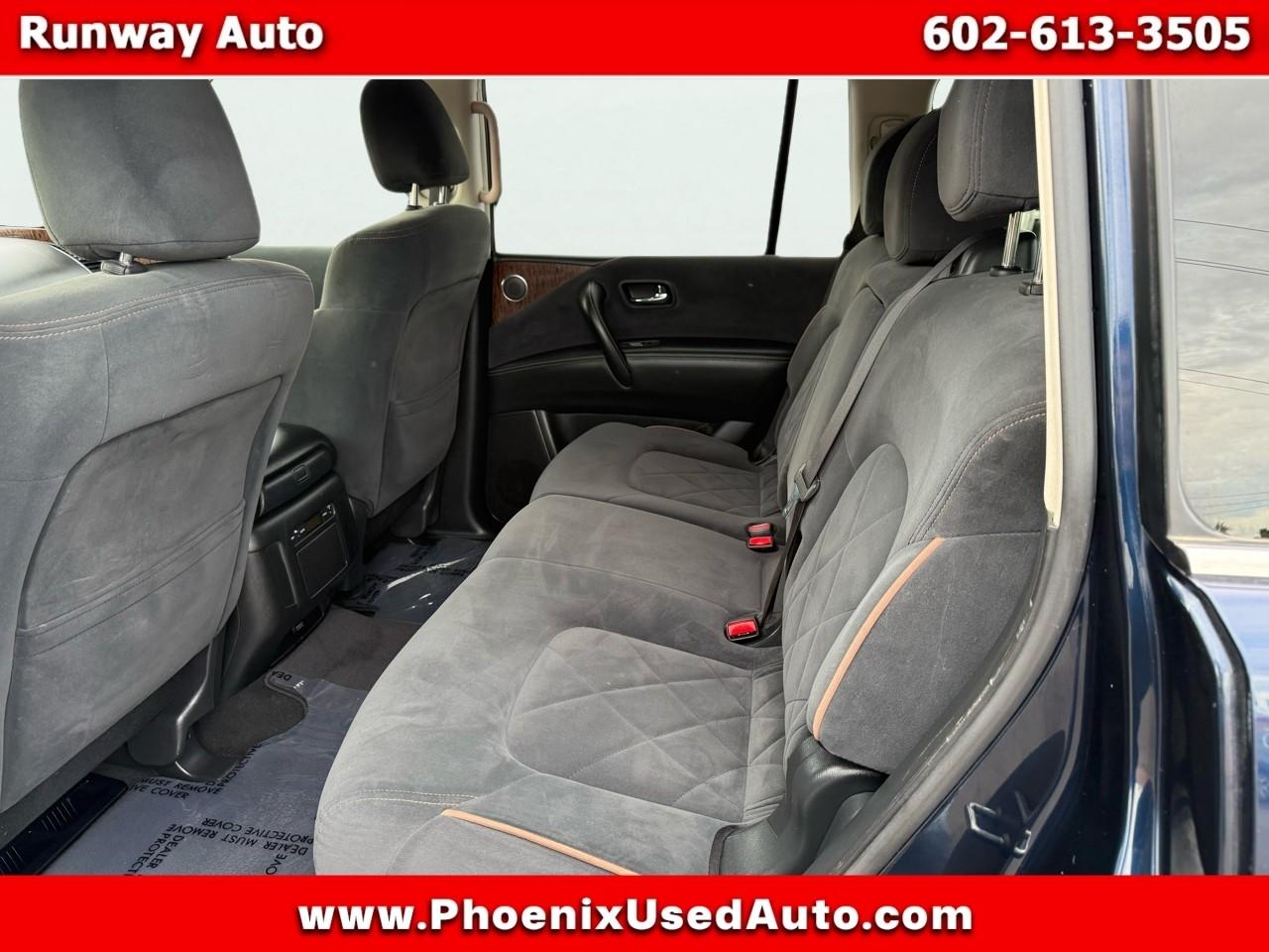 Nissan Armada 4x2 SV 2017