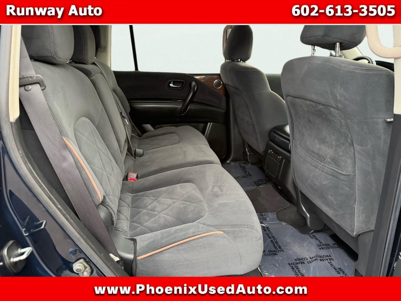 Nissan Armada 4x2 SV 2017